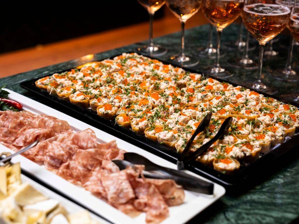 stor buffet