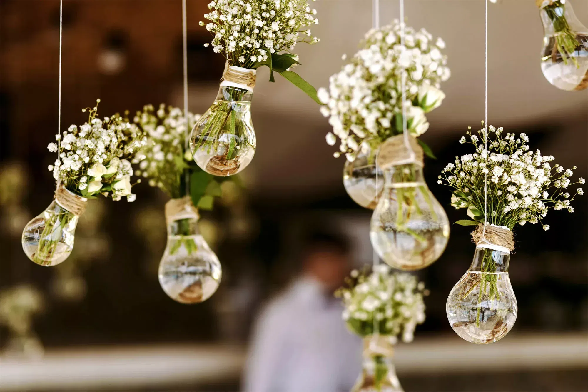 Hvordan velge riktig blomster og dekorasjon til bryllupet