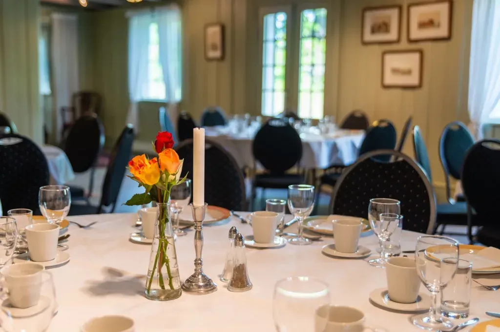 Lokaler for minnestund i Oslo-området med tilhørende kirker