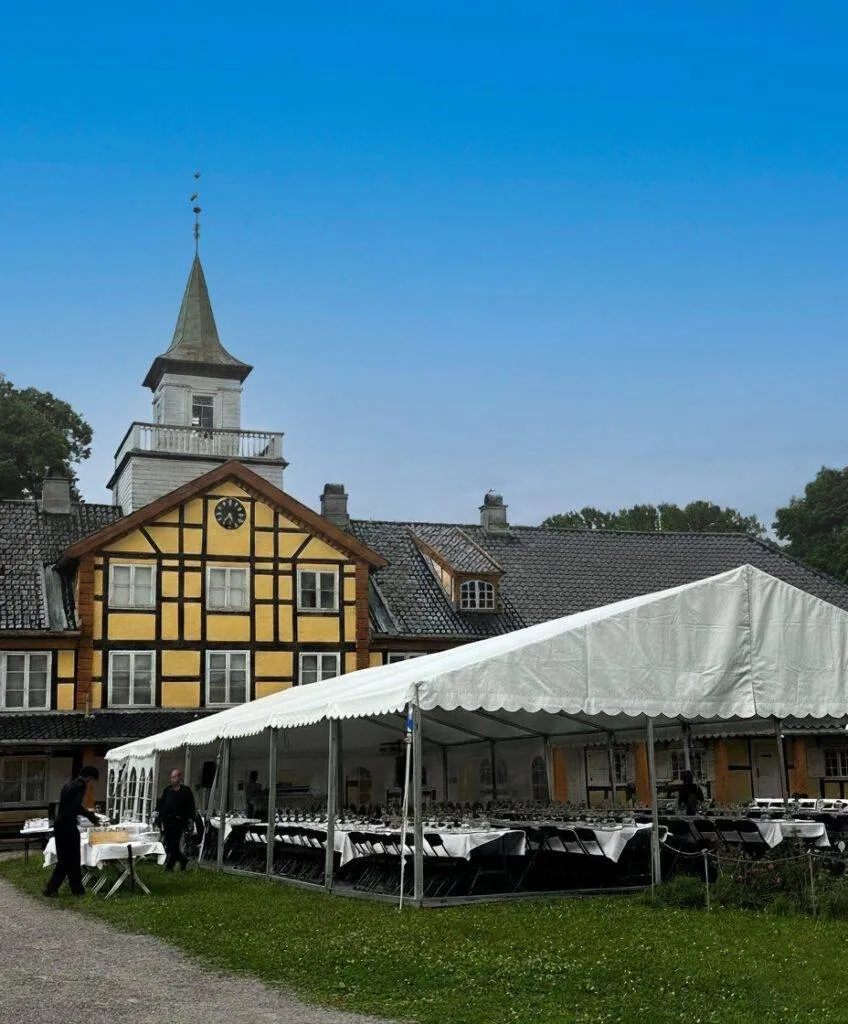 Tunet, Frogner hovedgård